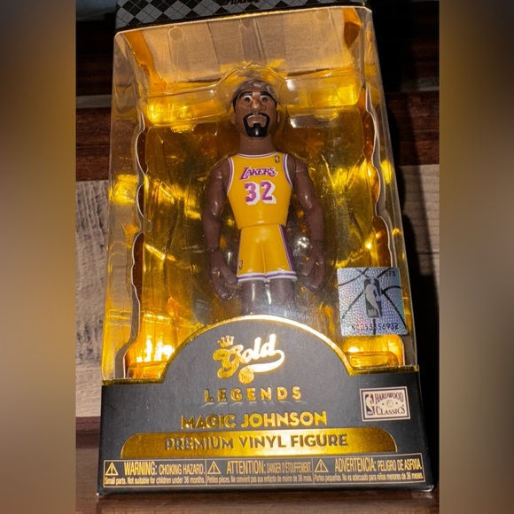 Magic Johnson Funko, NBA Gold Legends from the Los Angeles Lakers - NEW - Picture 5 of 8